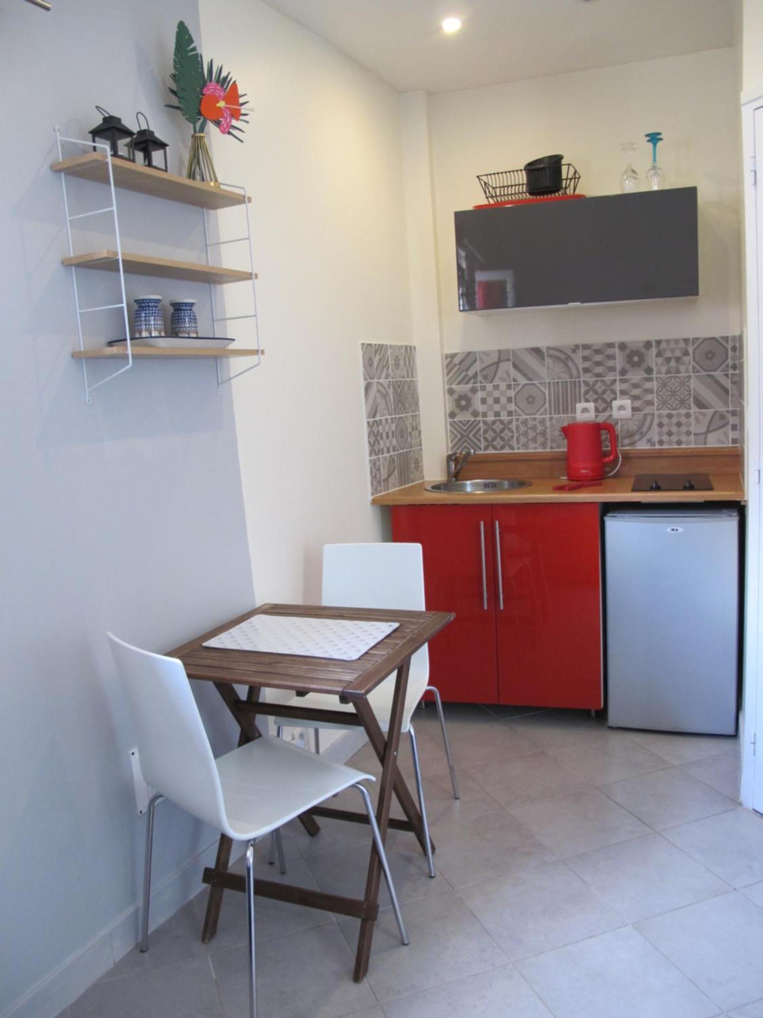 Studio Avec Cour Exterieure Aux Portes De Paris Bagnolet Exterior photo